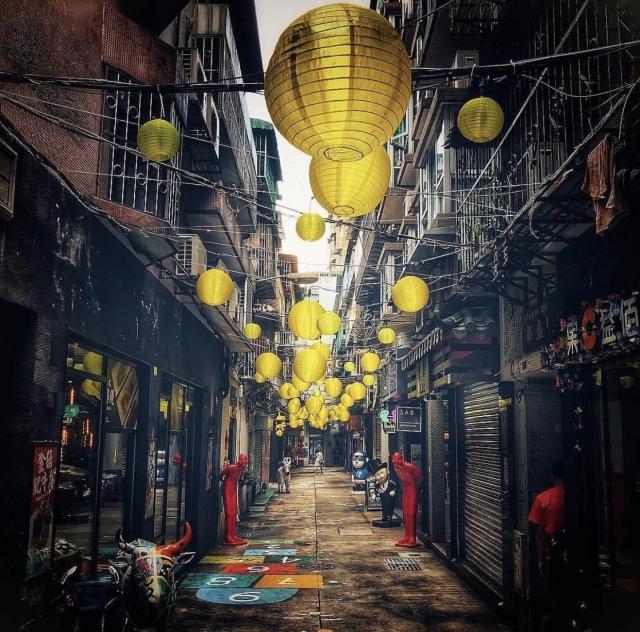 澳门之夜，2046年今晚的璀璨盛景